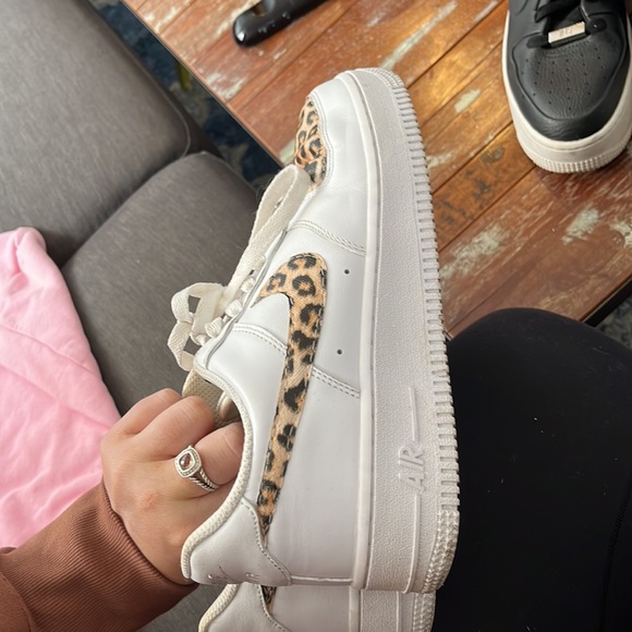AIR FORCE 1s CHEETAH CUSTOM SHOE - Picture 14 of 17